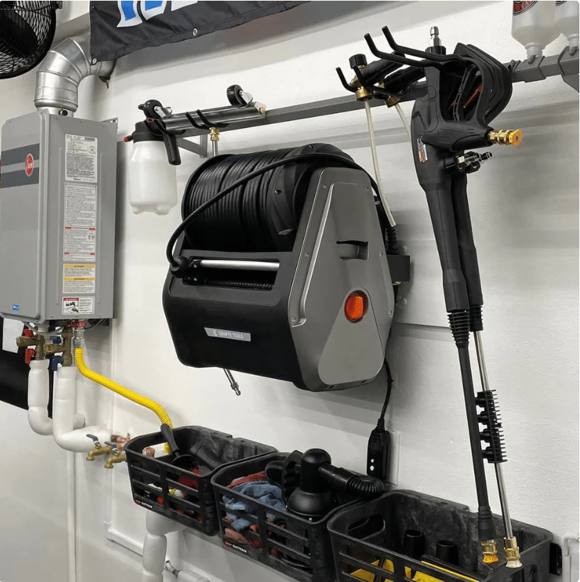 Wall mounted pressure washer from Giraffe Tools